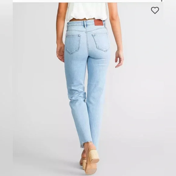 Hidden straight leg jeans - Picture 2 of 9